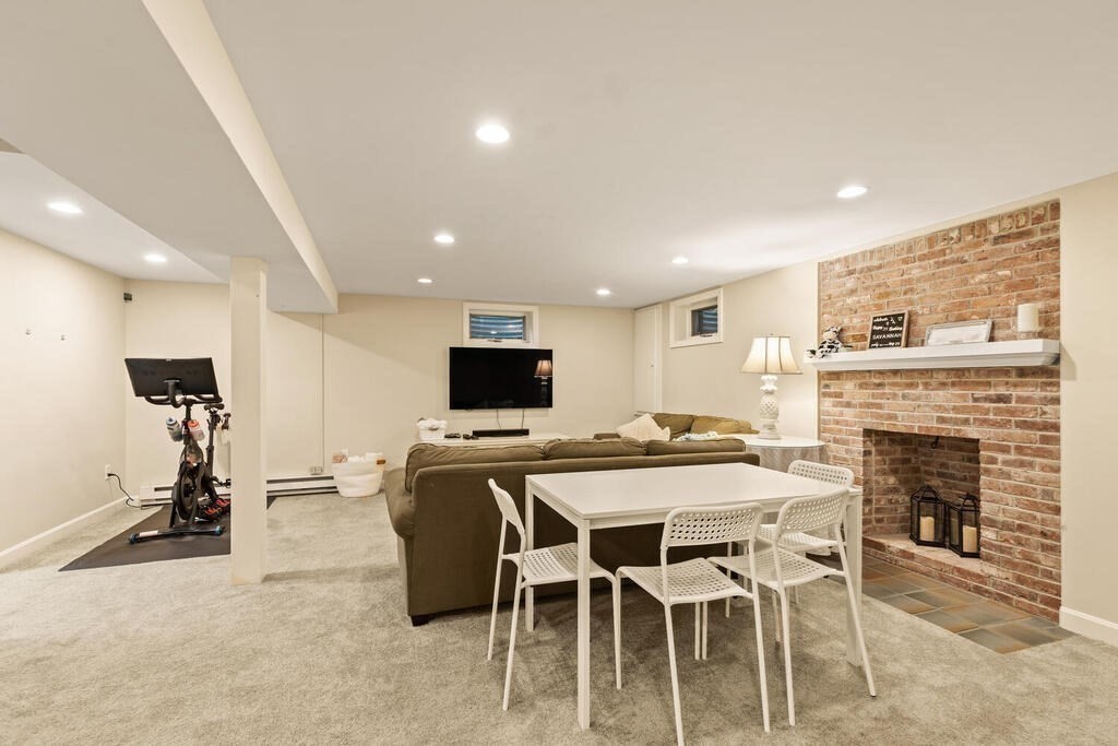 43 Highland Circle