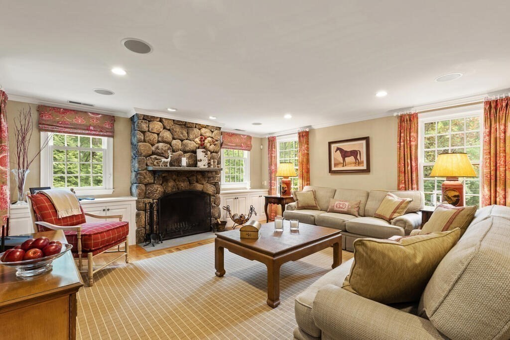 43 Highland Circle