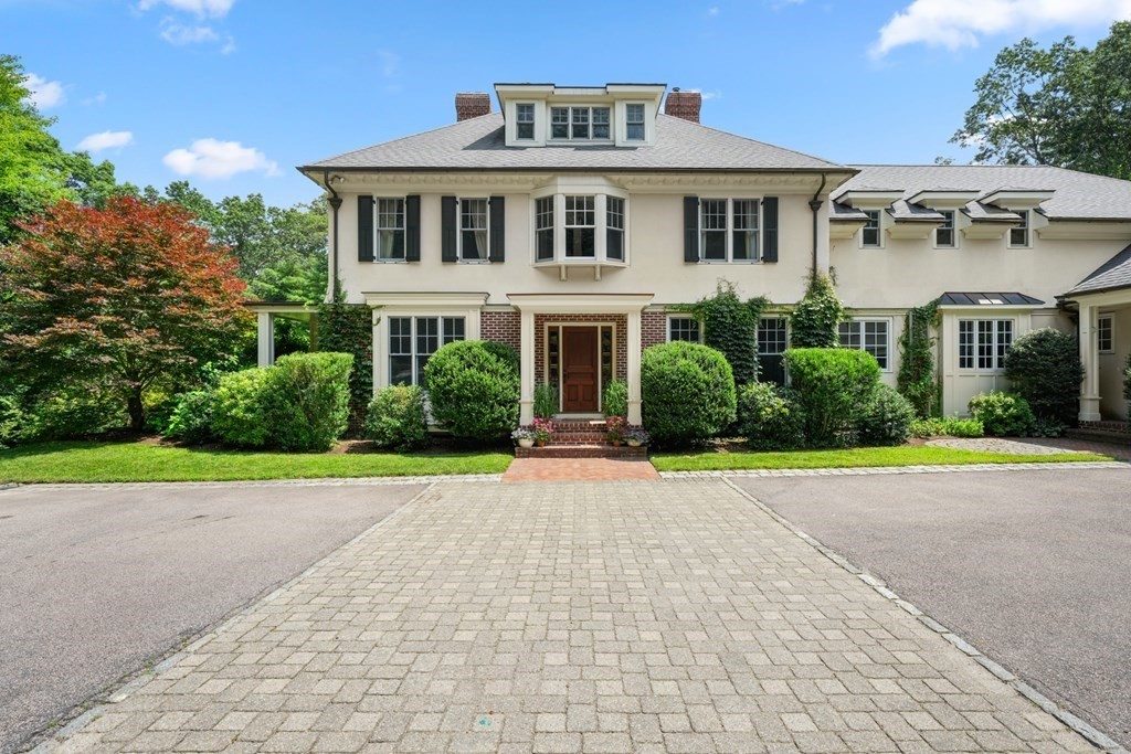 111 Lake Street
