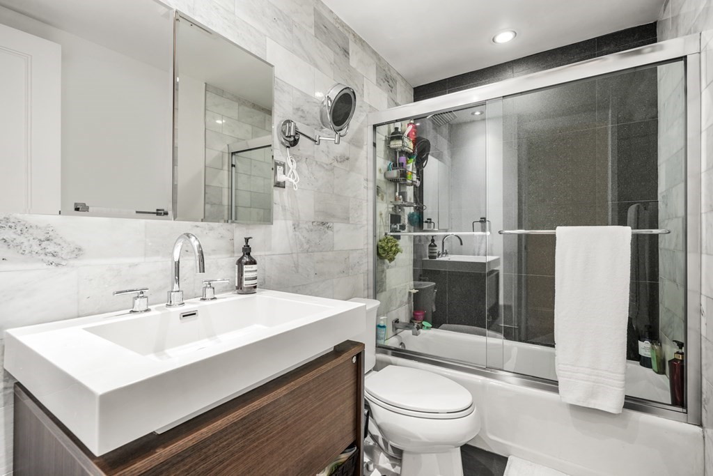 220 Boylston Street # 1012