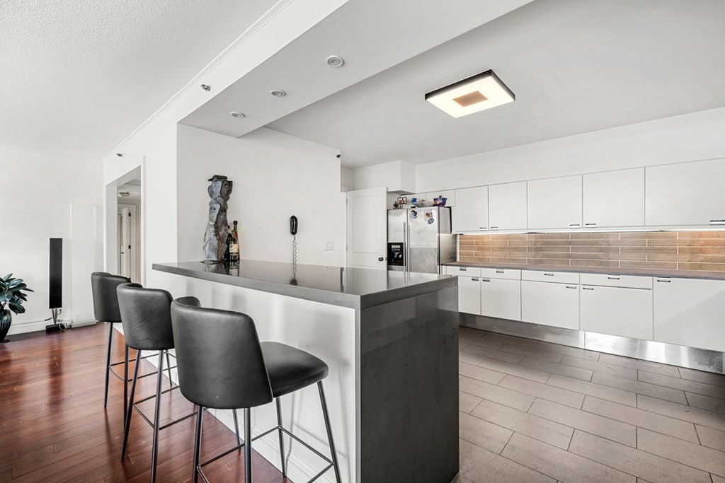 220 Boylston Street # 1012