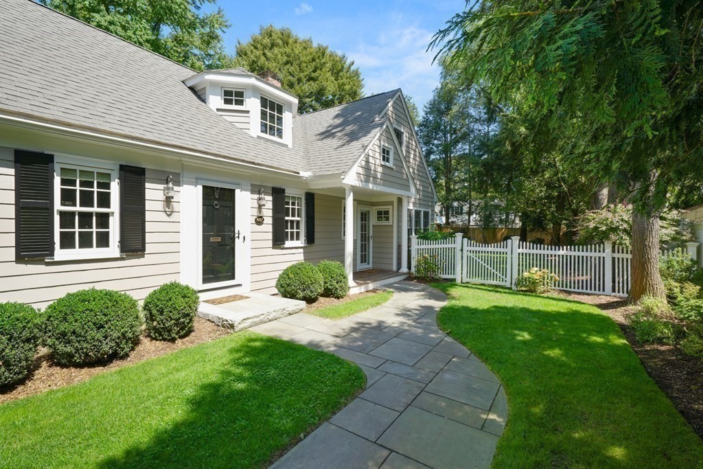 447 Weston Road