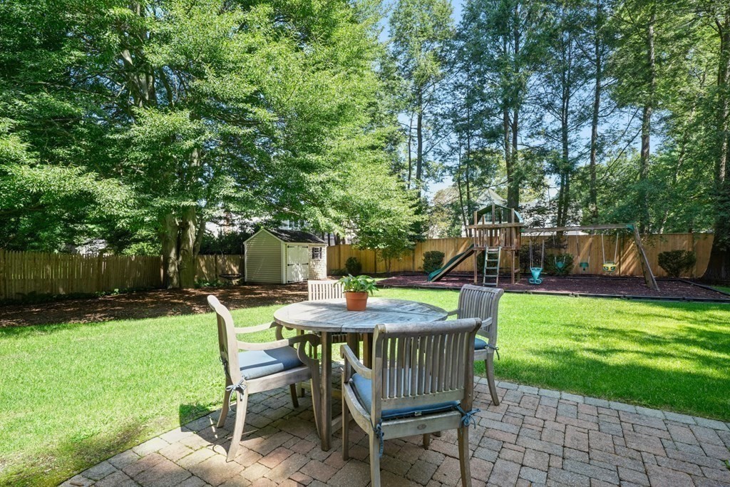 447 Weston Road