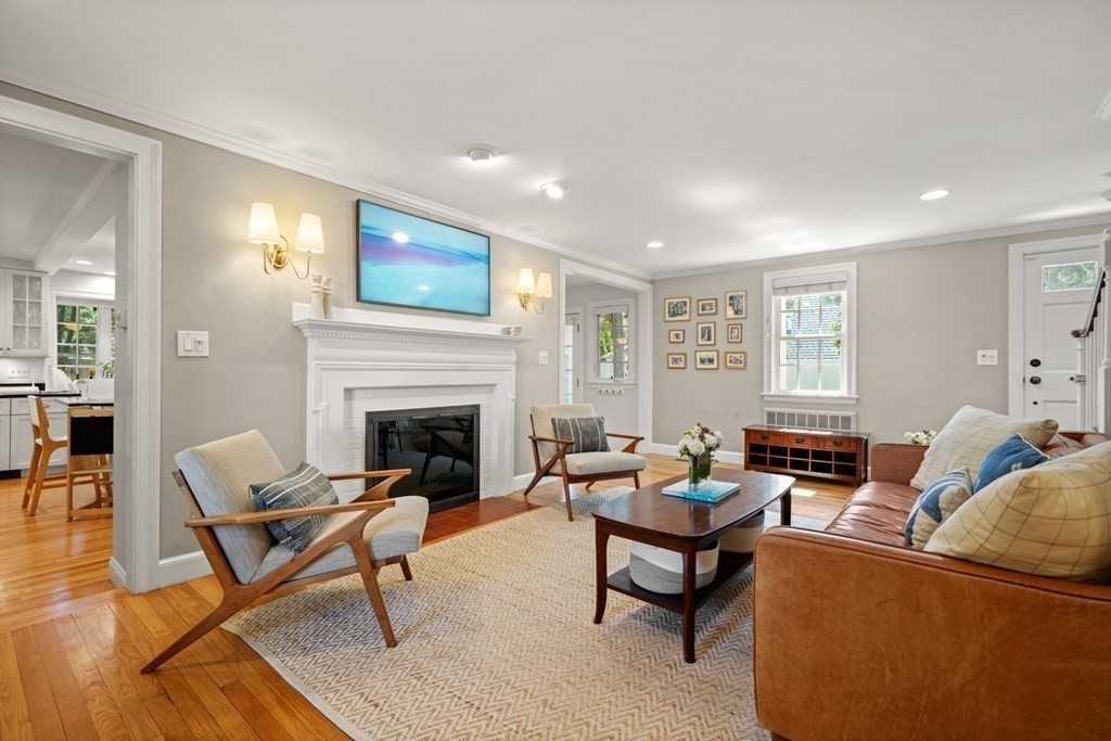 447 Weston Road