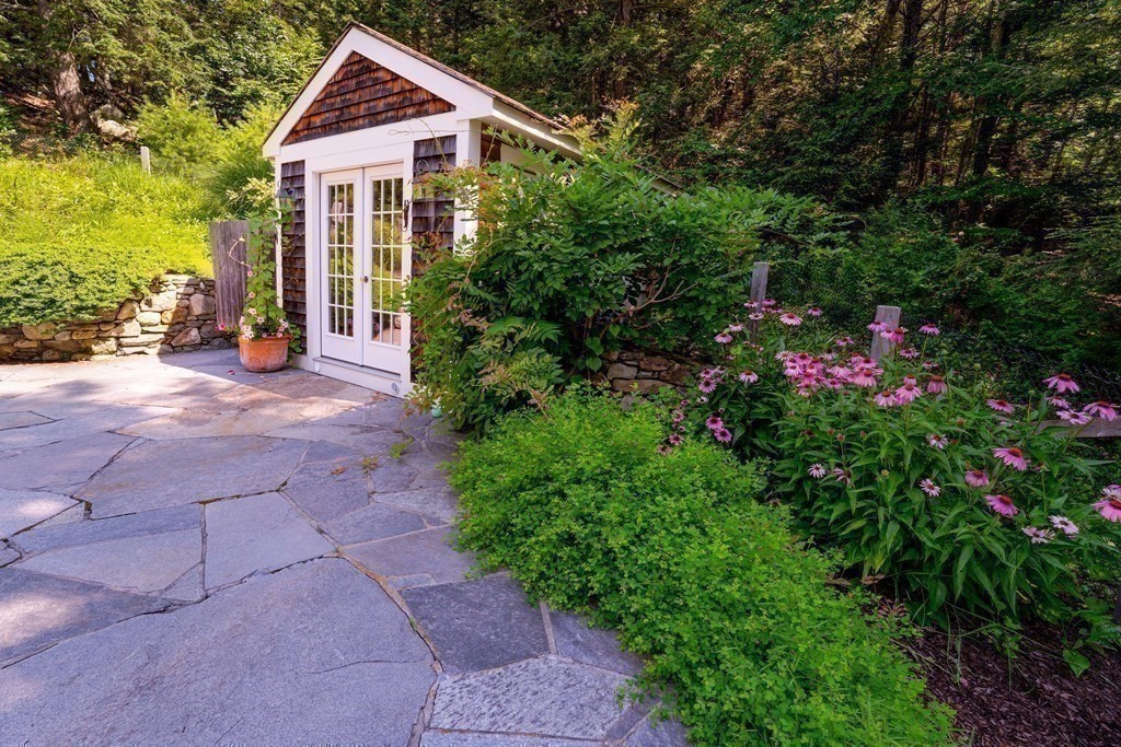 139 Stow Road