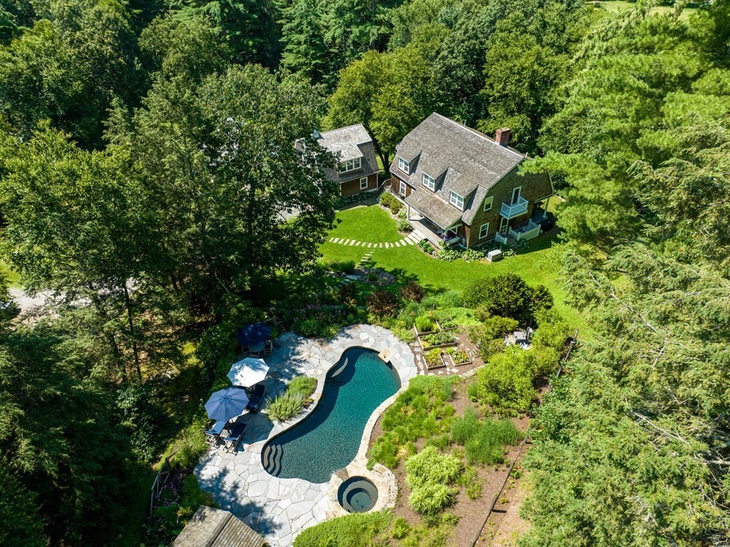 139 Stow Road