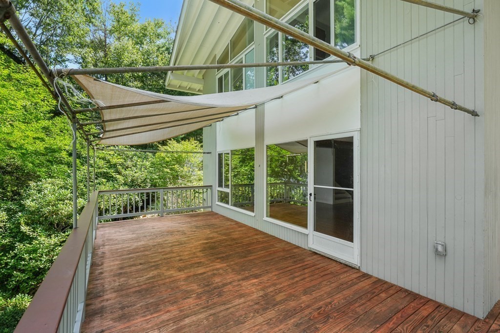7 Bacon Street