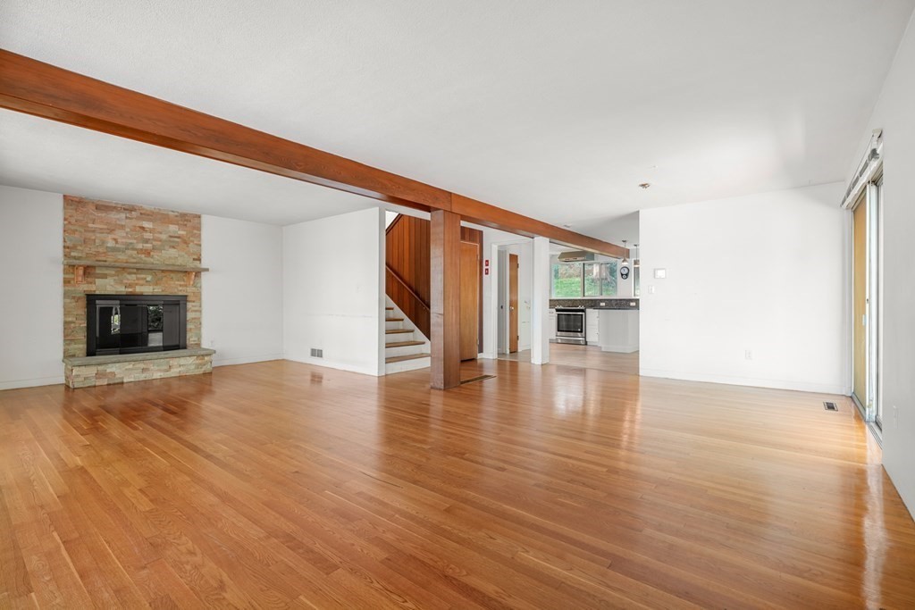 7 Bacon Street