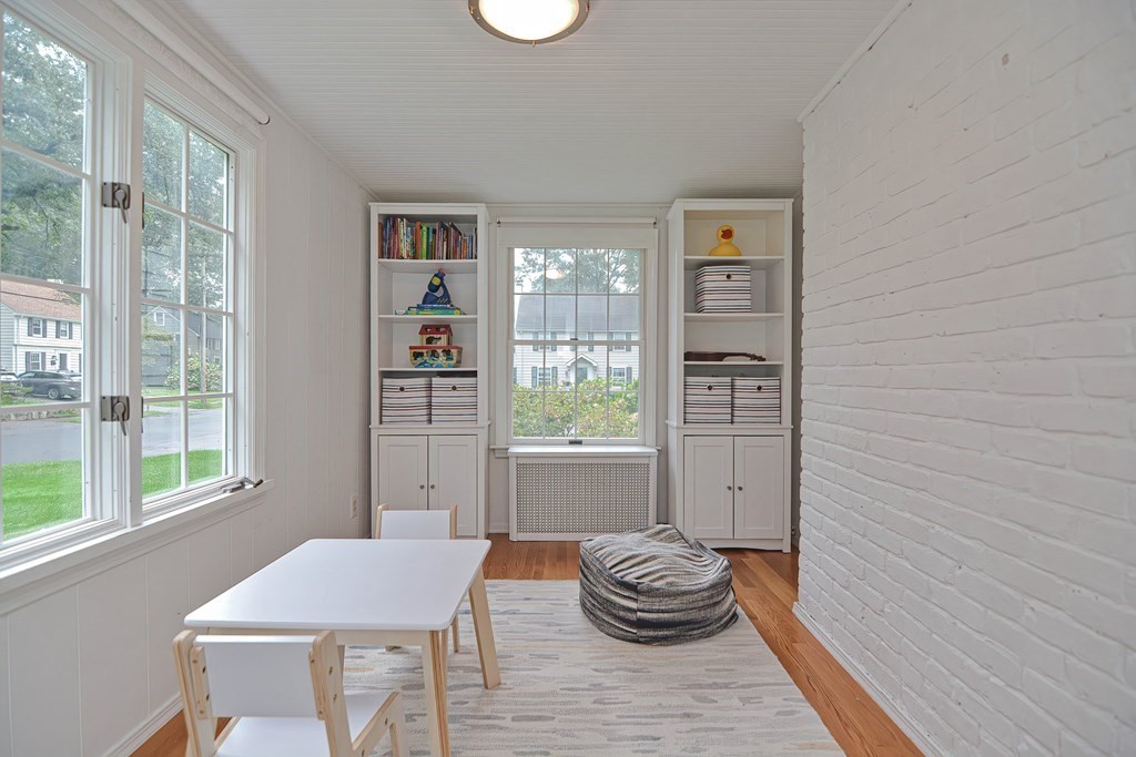 1 Brookfield Circle