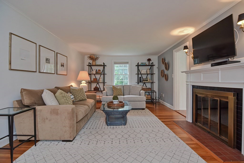 1 Brookfield Circle