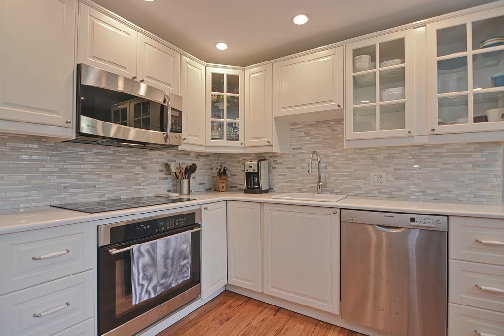 1 Brookfield Circle