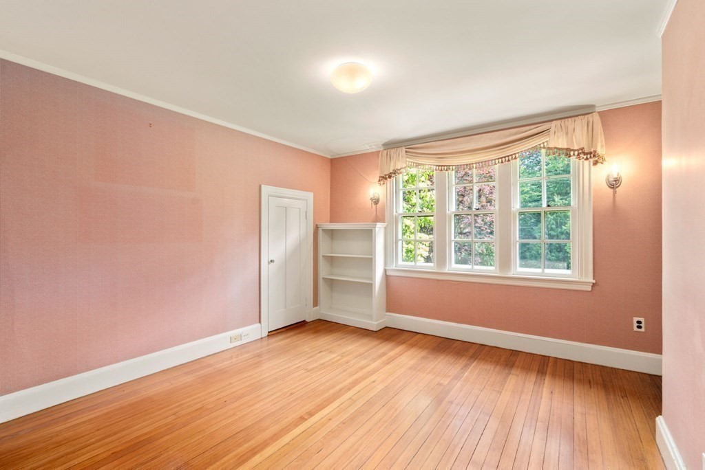 34 Bradford Road