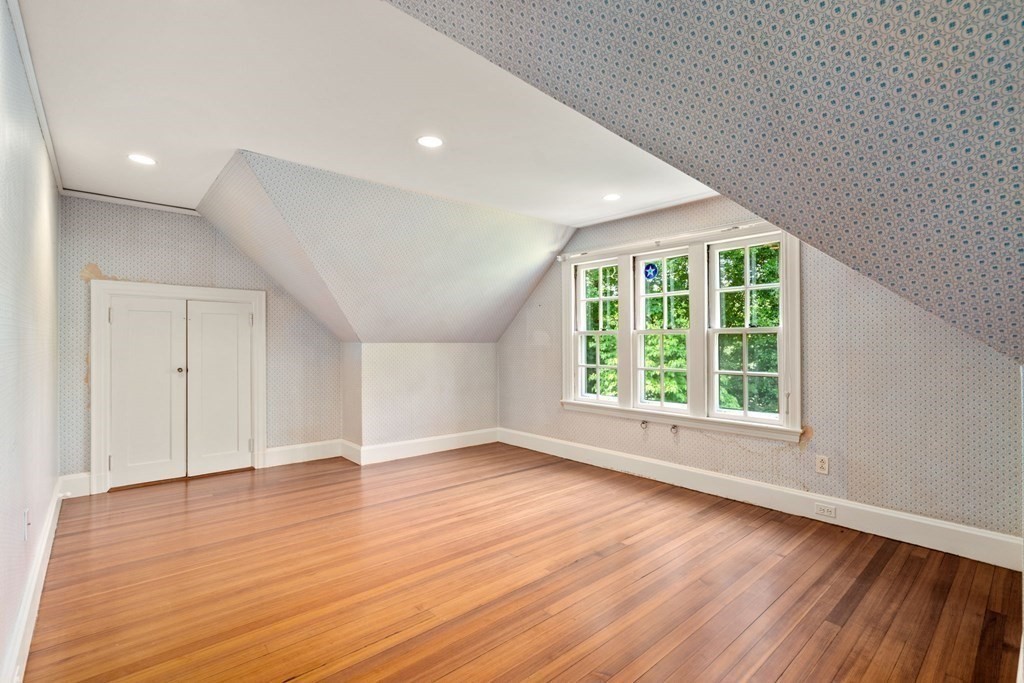 34 Bradford Road