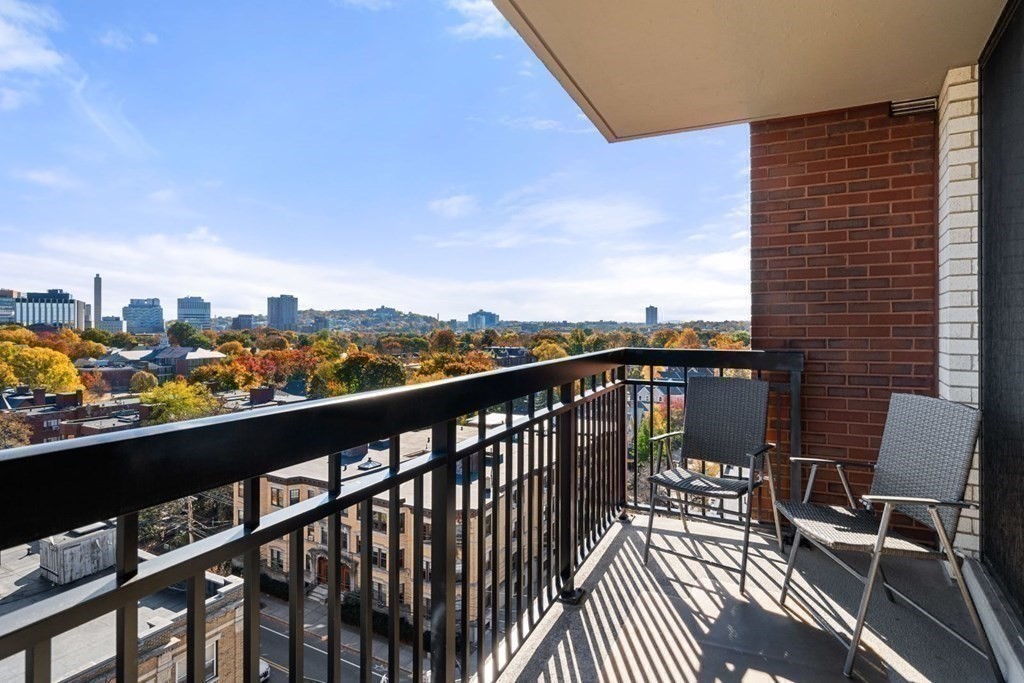 60 Longwood Avenue # 908