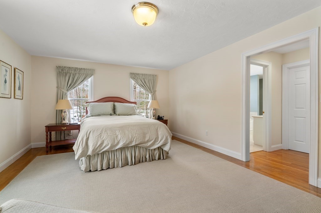 10 Algonquian Drive