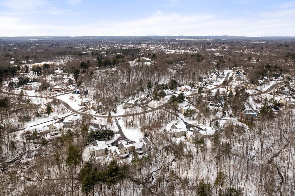10 Algonquian Drive