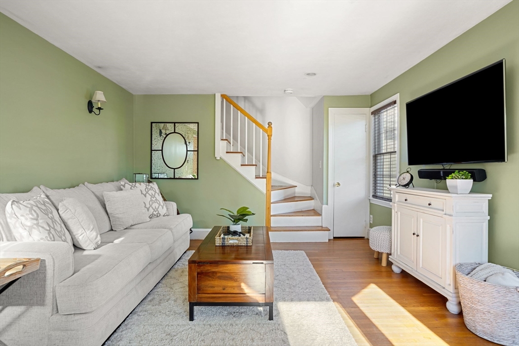 10 Audrea Road