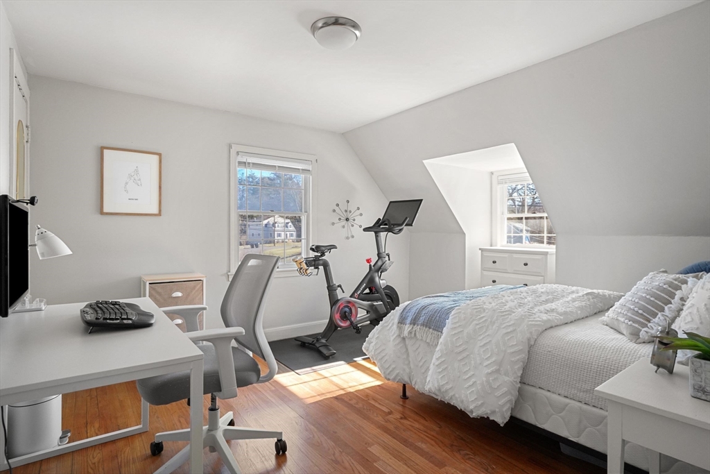 10 Audrea Road