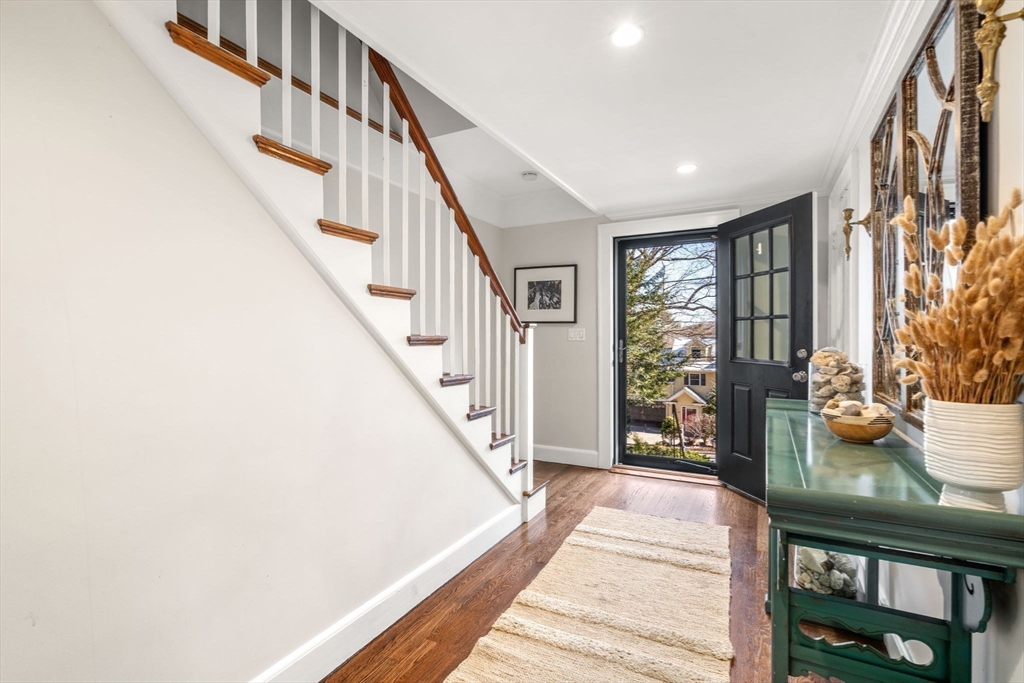 170 Benvenue Street