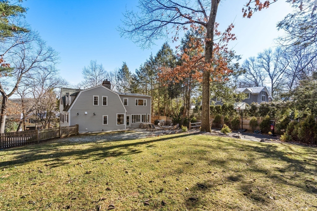 170 Benvenue Street