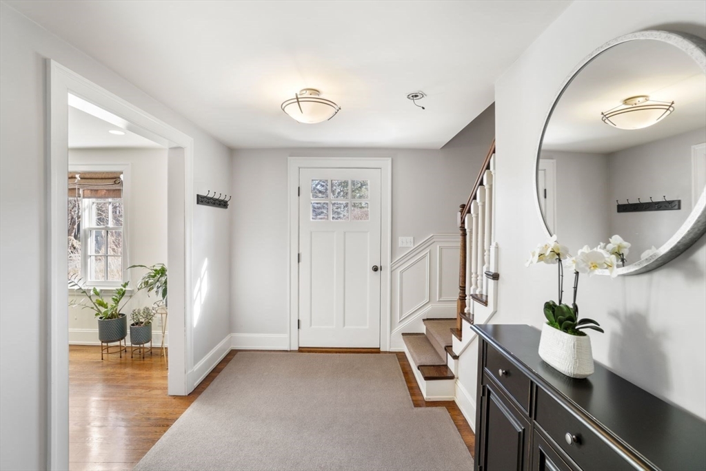 4 High Ledge Avenue