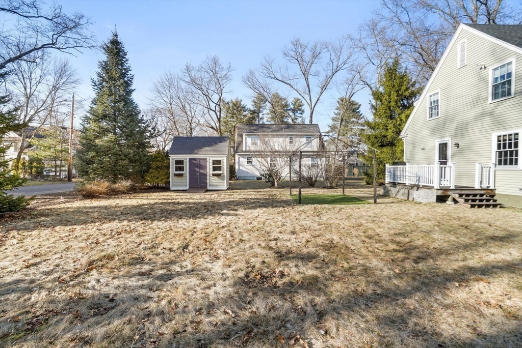 4 High Ledge Avenue