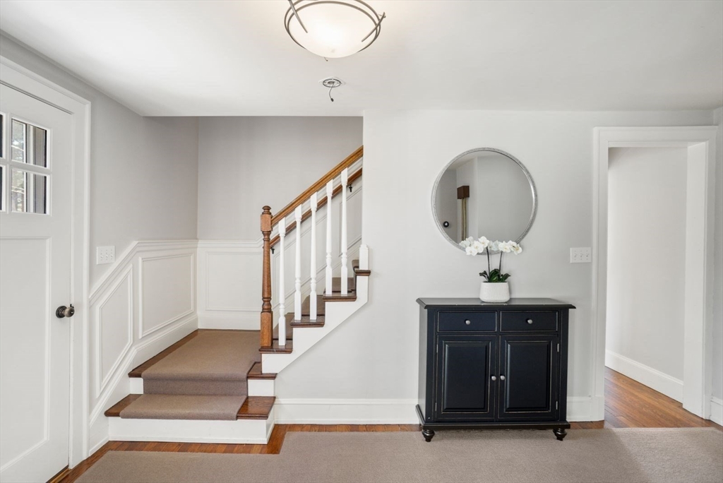 4 High Ledge Avenue