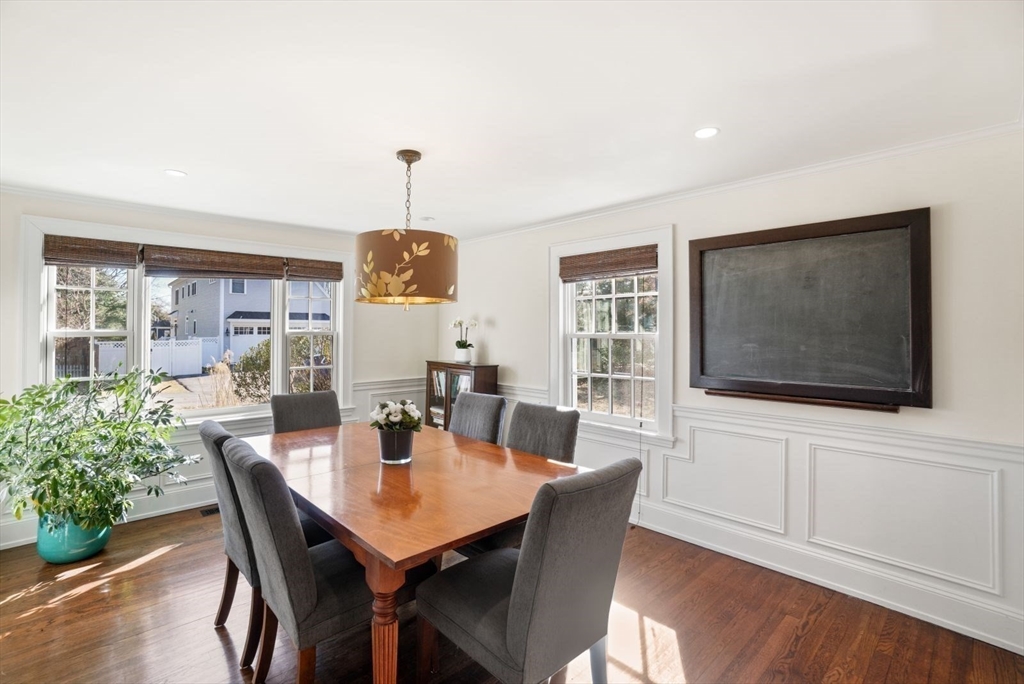 4 High Ledge Avenue