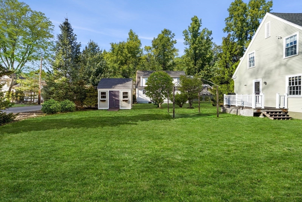 4 High Ledge Avenue
