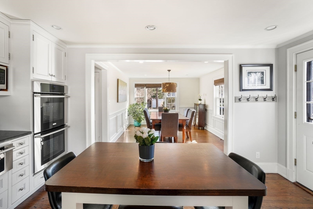 4 High Ledge Avenue