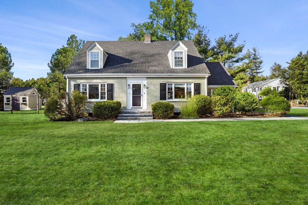 4 High Ledge Avenue