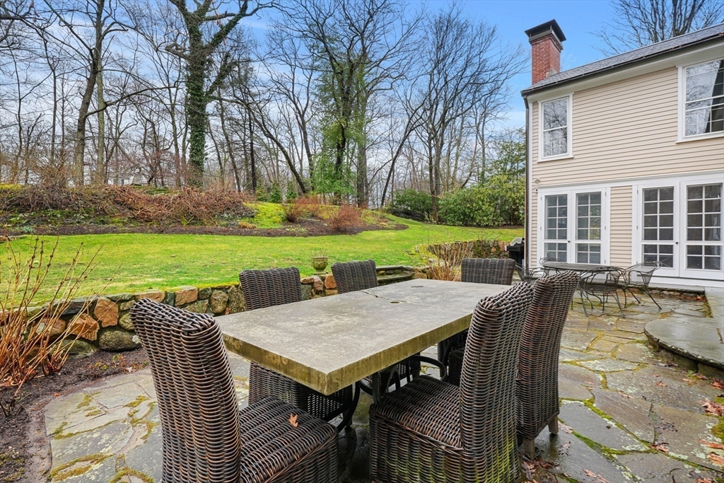 17 Ravine Road