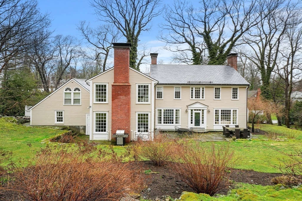 17 Ravine Road