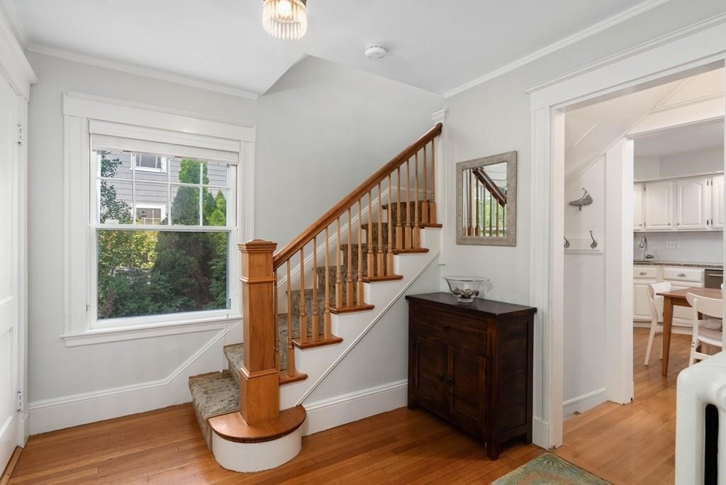 23 Glen Road