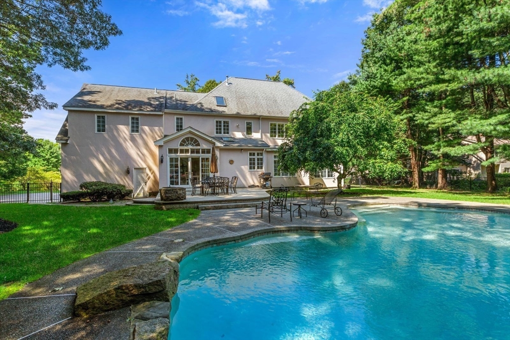 5 Andrea Drive