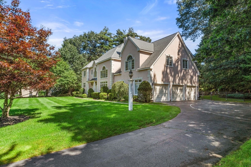 5 Andrea Drive