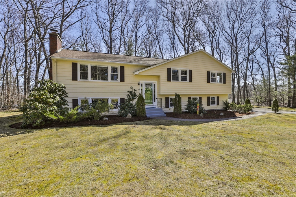 46 Crestwood Drive