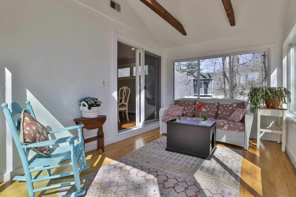 46 Crestwood Drive