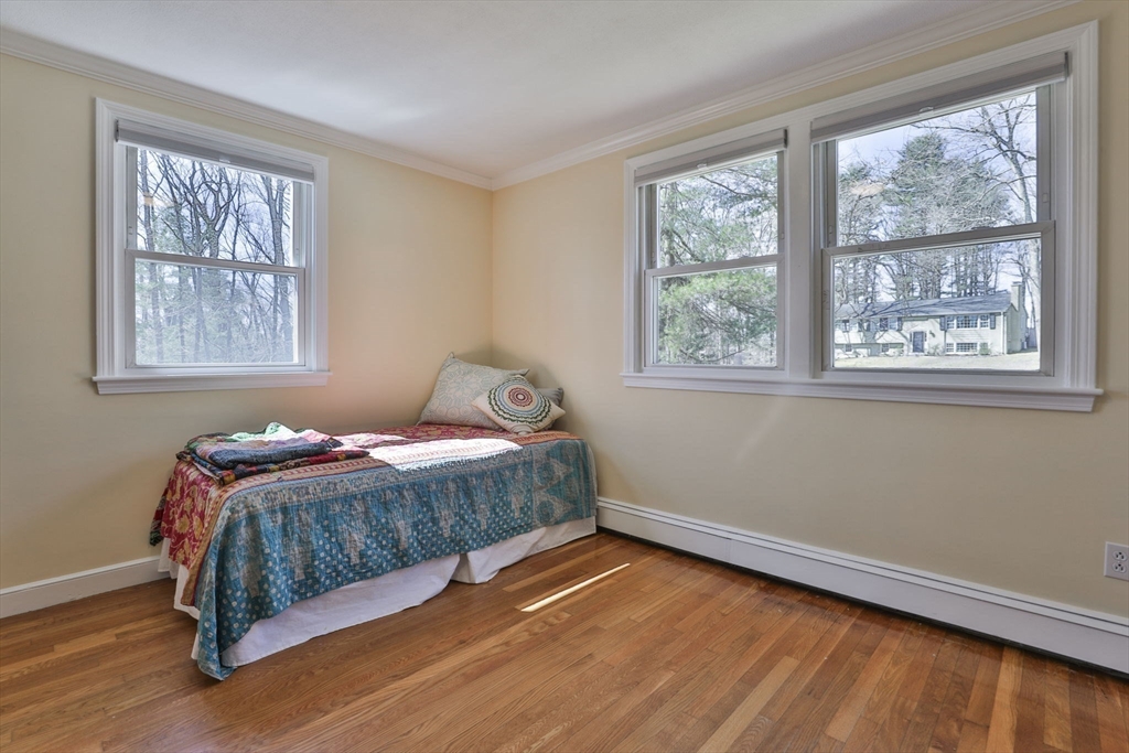 46 Crestwood Drive