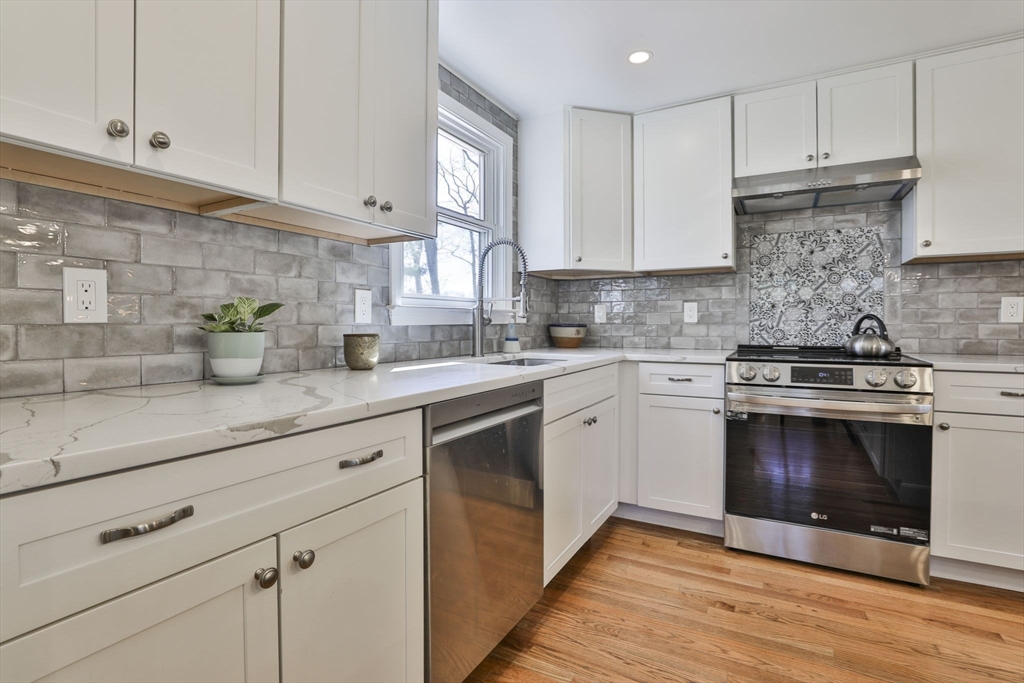 46 Crestwood Drive