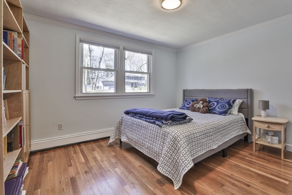 46 Crestwood Drive