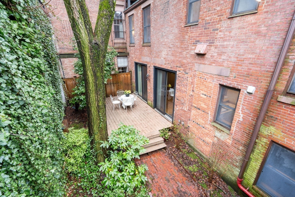 51 Mt Vernon Street # 1A