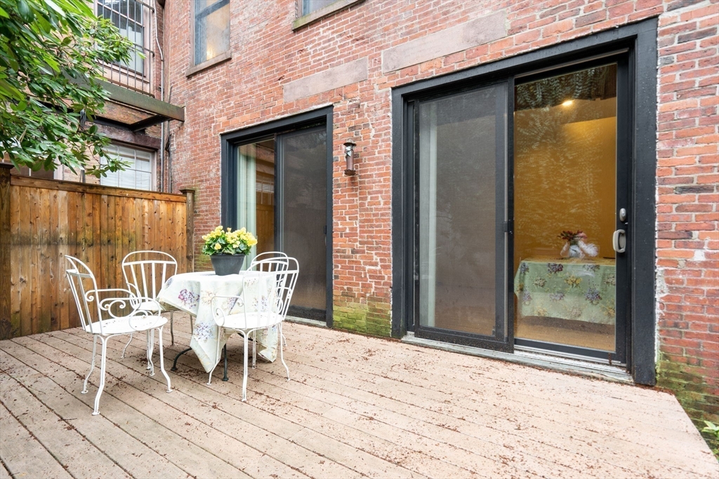 51 Mt Vernon Street # 1A