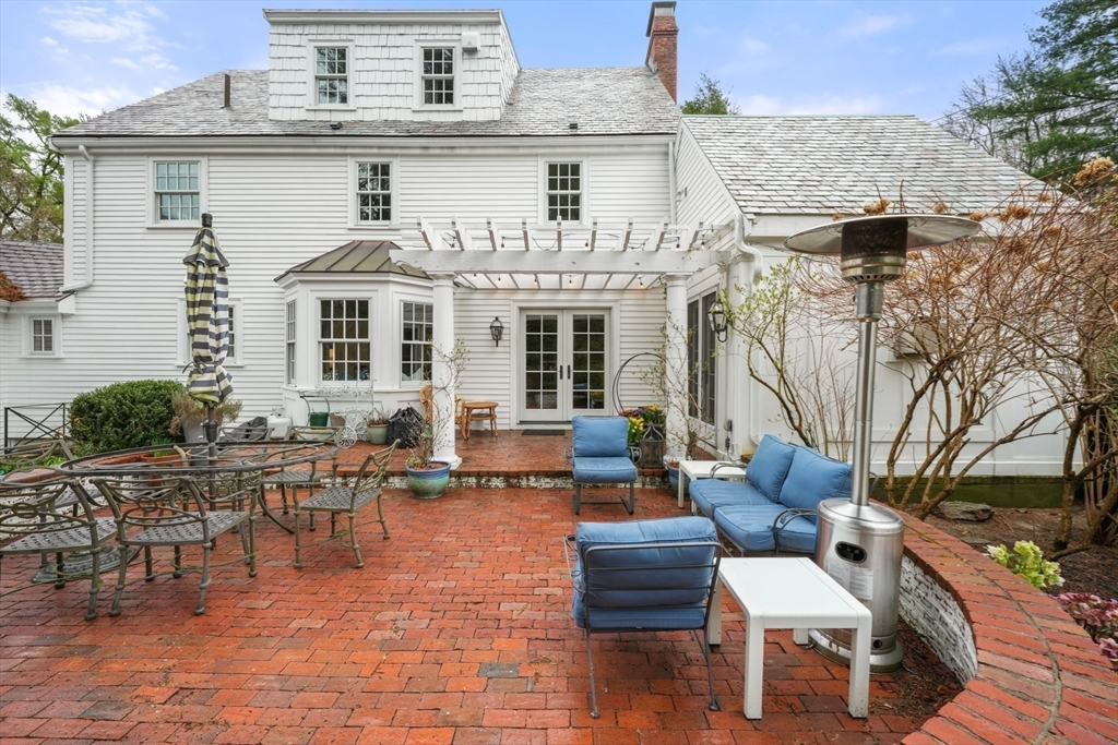 21 Alden Road