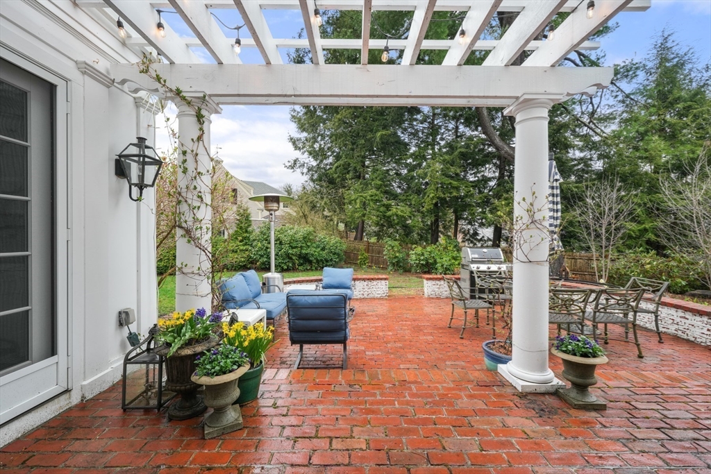 21 Alden Road