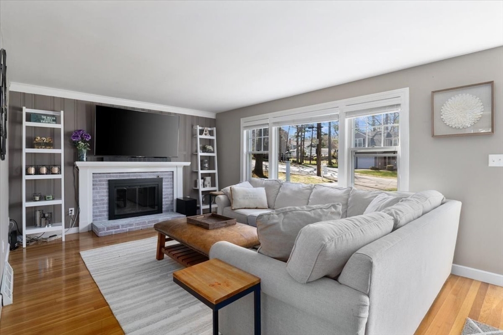 28 Woodard Road