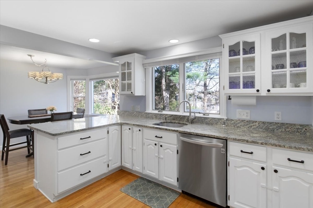 28 Woodard Road