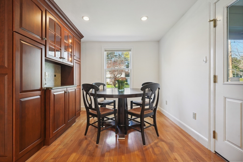 14 Meadowbrook Road