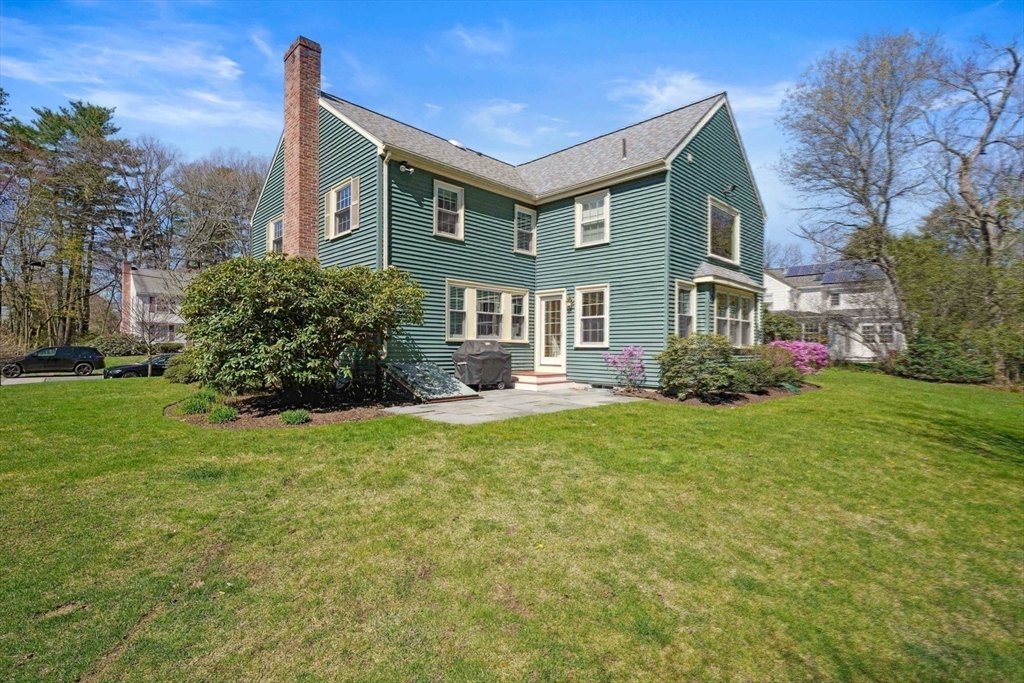 14 Meadowbrook Road
