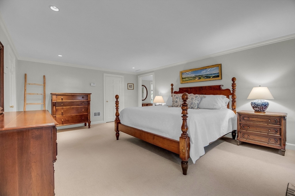 15 Rockridge Road